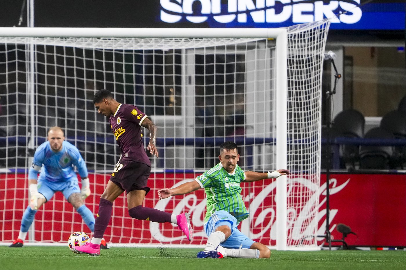 Sounders, Timbers play to 1-1 draw before heading for postseason | iNFOnews.ca