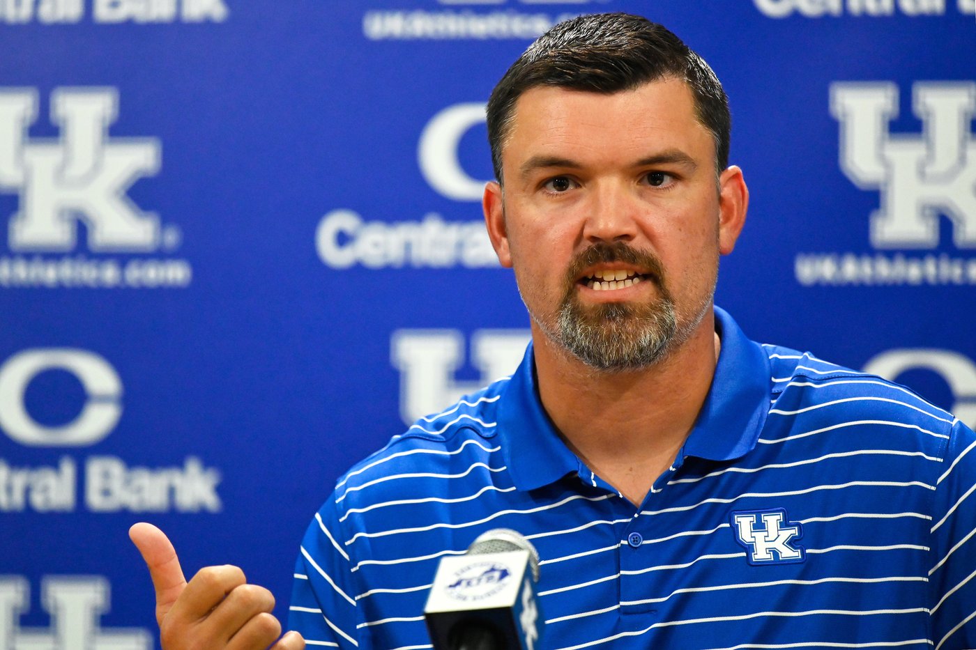 Florida lands Georgia Tech's Buster Faulkner and Kentucky's Brad White as coordinators | iNFOnews.ca