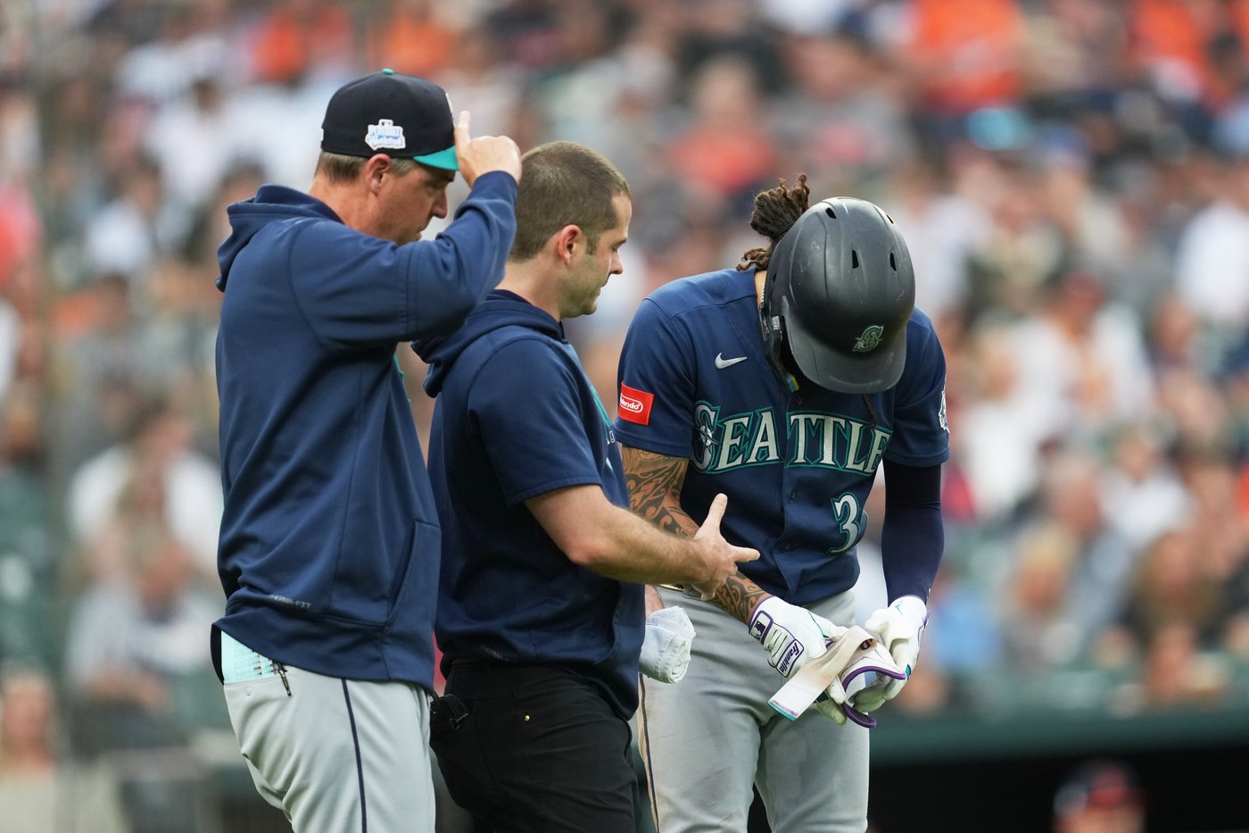 Mariners activate Raleigh and Crawford but put Arozarena on 10-day injured list | iNFOnews.ca