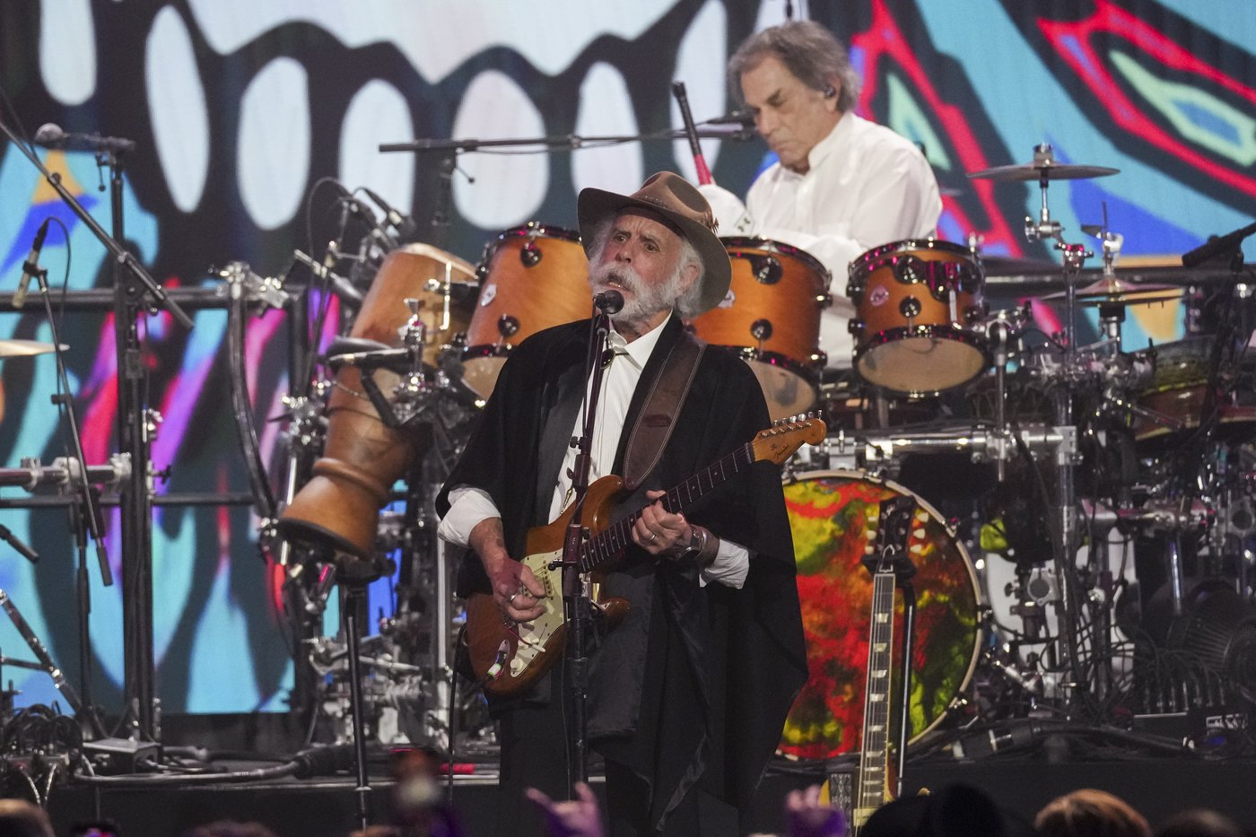 Tie-dye and dancing bears: Grammy weekend begins with Grateful Dead honored as Persons of the Year | iNFOnews.ca Tie-dye and dancing bears: Grammy weekend begins with Grateful Dead honored as Persons of the Year | iNFOnews.ca