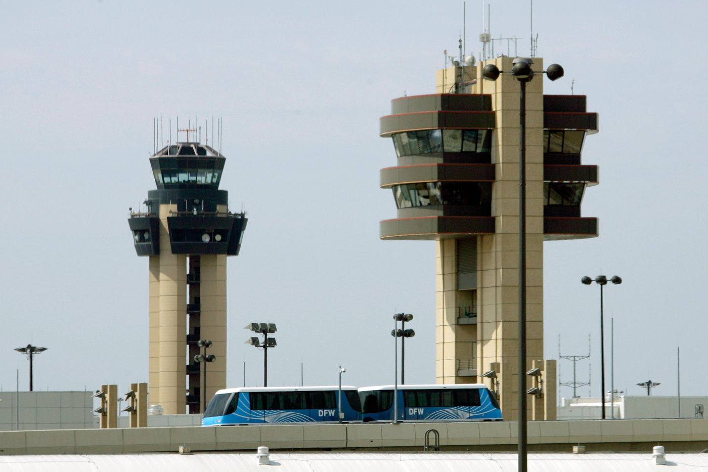 Telecommunication equipment issue causes flight delays at Dallas airports, FAA says | iNFOnews.ca Telecommunication equipment issue causes flight delays at Dallas airports, FAA says | iNFOnews.ca