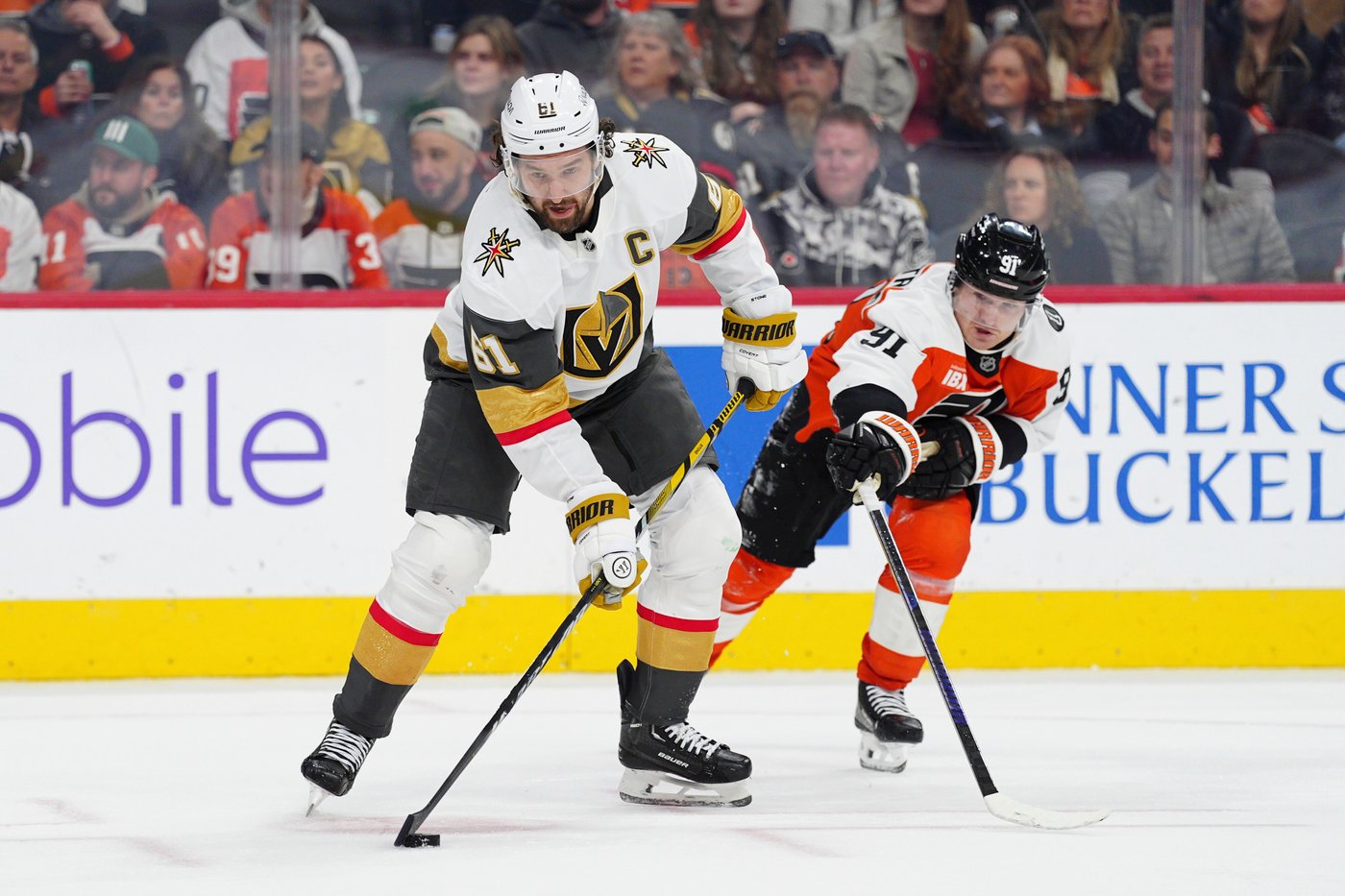 Stone scores his 2nd goal of the game in OT to lift the Golden Knights over the Flyers 3-2 | iNFOnews.ca Stone scores his 2nd goal of the game in OT to lift the Golden Knights over the Flyers 3-2 | iNFOnews.ca
