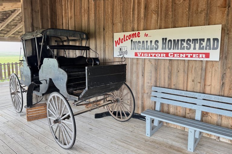 How donors in De Smet are bringing big projects to little town on the prairie | iNFOnews.ca