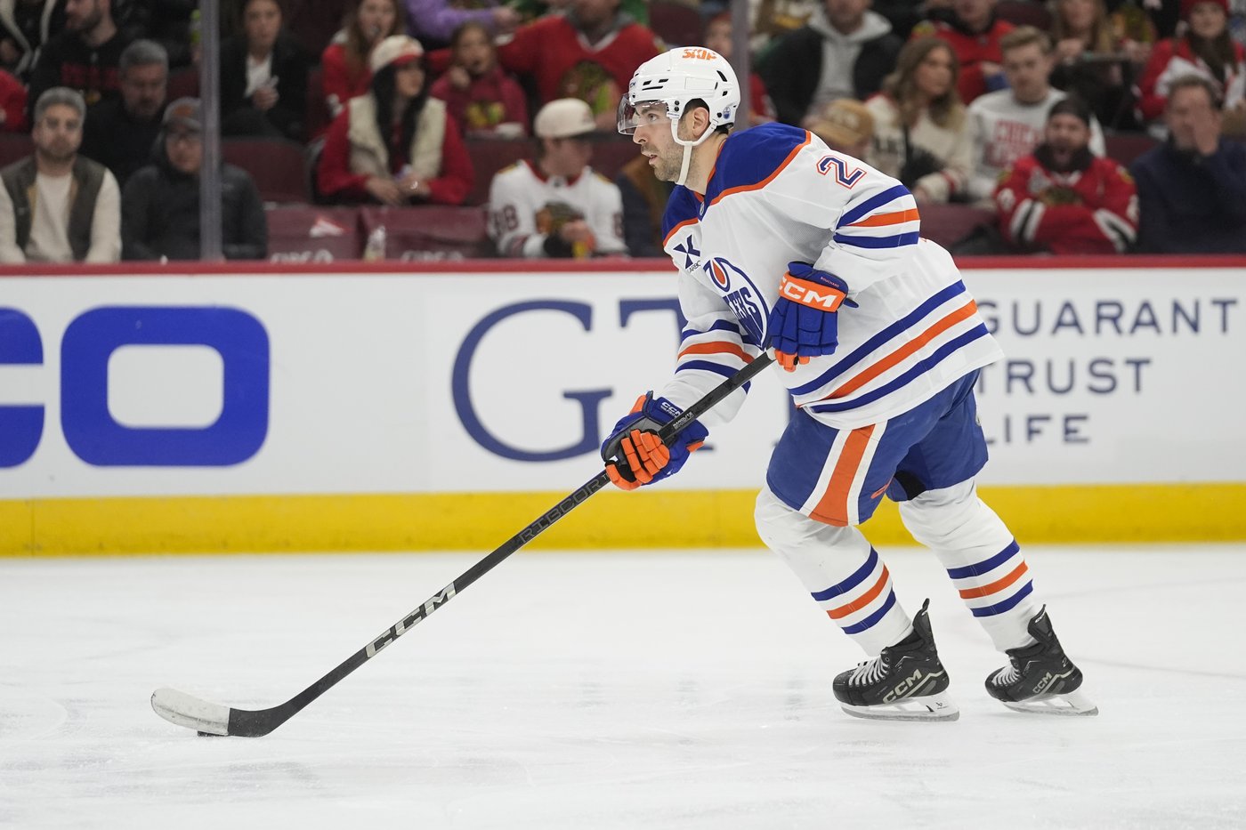 Hyman nets winner as Oilers rally to beat Blackhawks 4-3 | iNFOnews.ca Hyman nets winner as Oilers rally to beat Blackhawks 4-3 | iNFOnews.ca