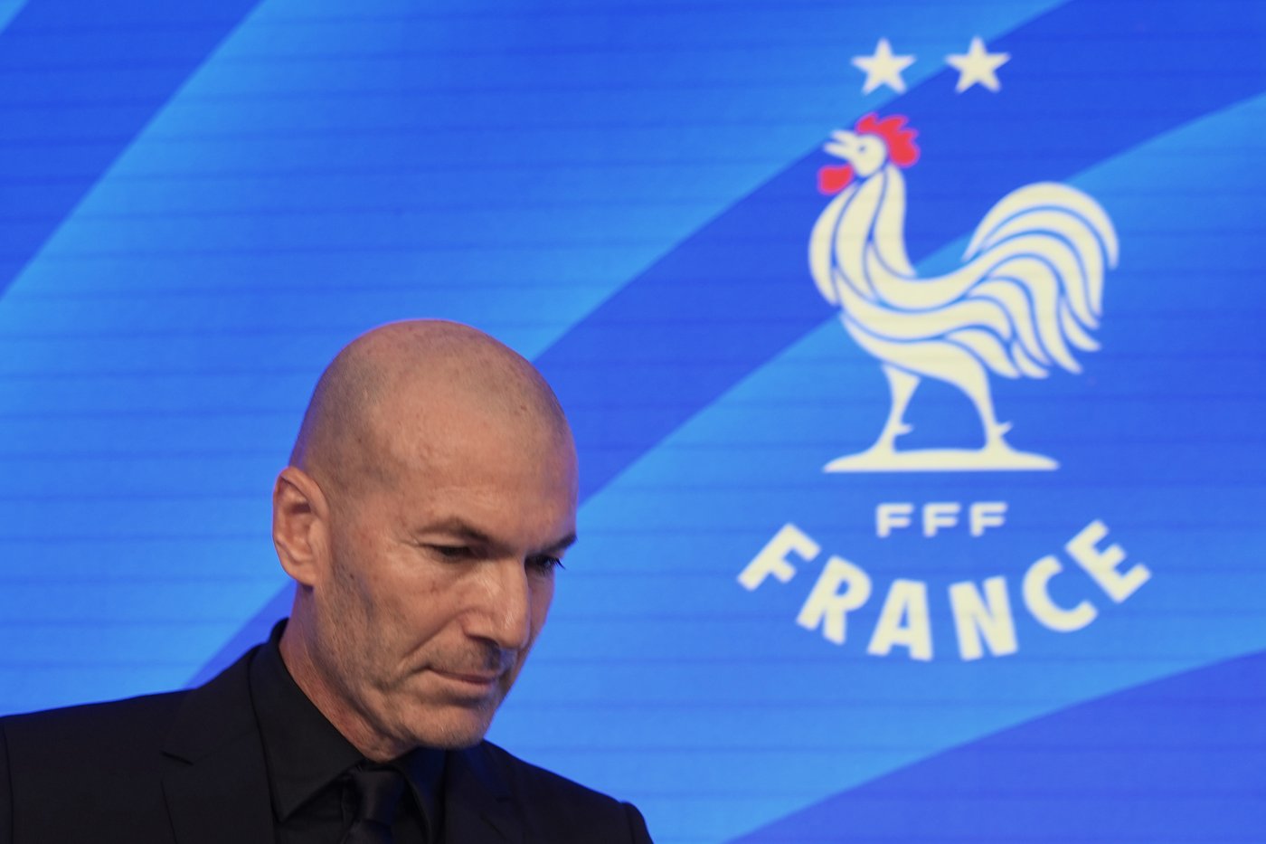 France coach Zidane picks 5 new faces in first squad and calls time on Benzema, Kante | iNFOnews.ca France coach Zidane picks 5 new faces in first squad and calls time on Benzema, Kante | iNFOnews.ca