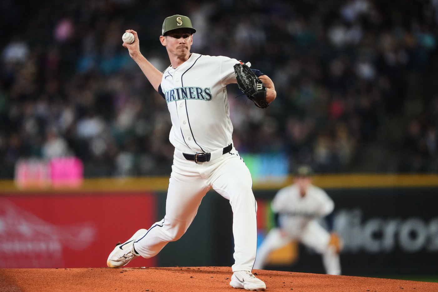 Vásquez tosses 6 scoreless innings, Miller gets MLB-best 14th save as Padres beat Mariners 2-0 | iNFOnews.ca Vásquez tosses 6 scoreless innings, Miller gets MLB-best 14th save as Padres beat Mariners 2-0 | iNFOnews.ca