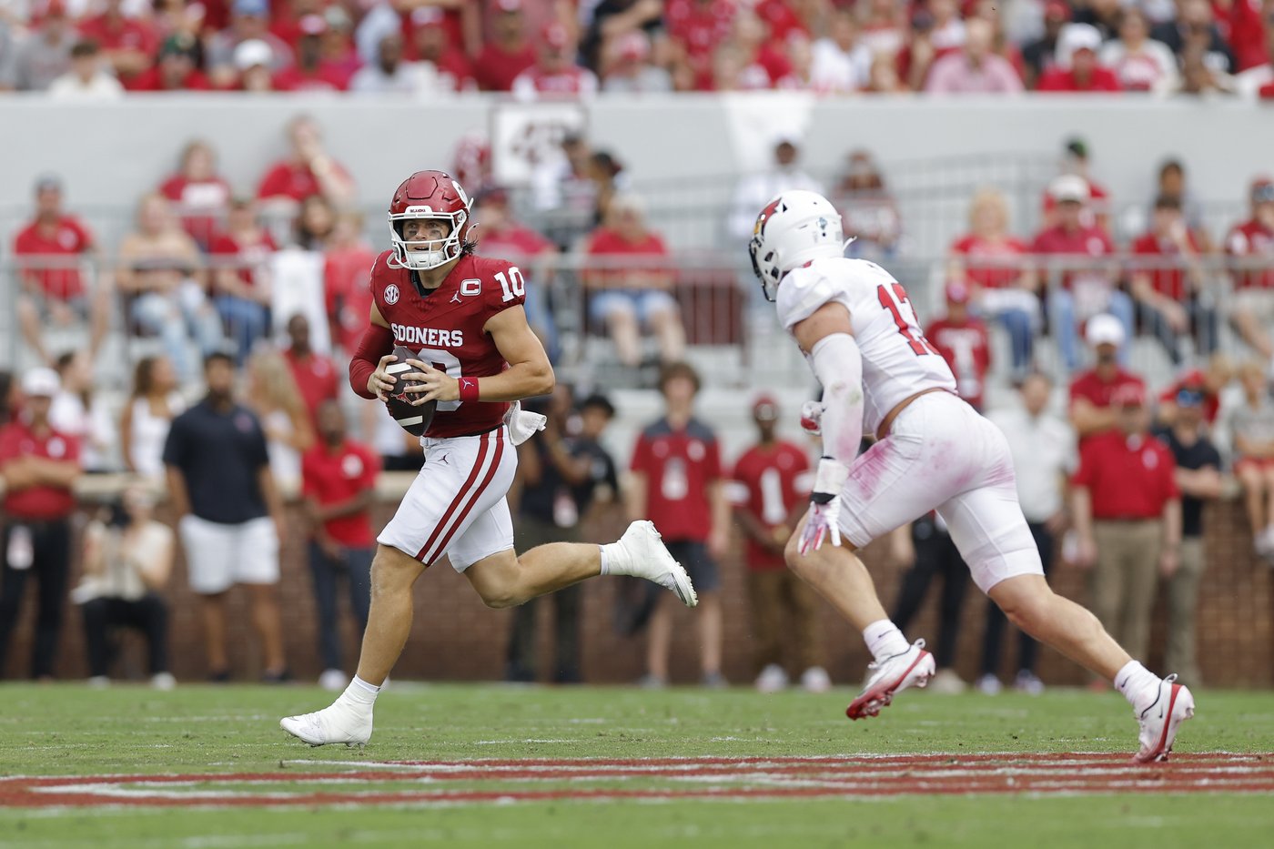 A rare clash: No. 15 Michigan and No. 18 Oklahoma meet for the first time since 1976 | iNFOnews.ca A rare clash: No. 15 Michigan and No. 18 Oklahoma meet for the first time since 1976 | iNFOnews.ca