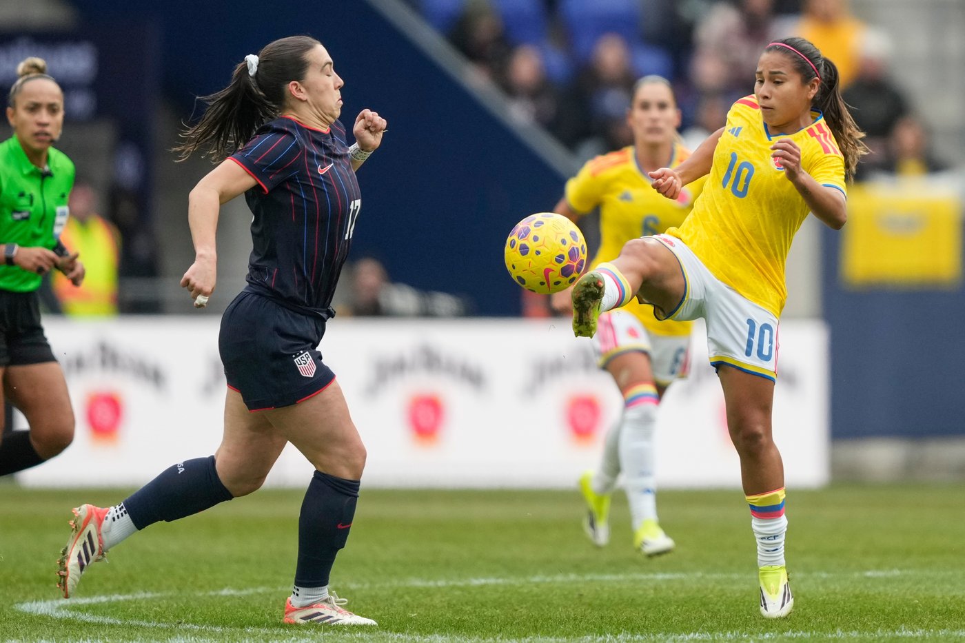 Thompson's late goal gives the USWNT a 1-0 win over Colombia and the SheBelieves Cup title | iNFOnews.ca Thompson's late goal gives the USWNT a 1-0 win over Colombia and the SheBelieves Cup title | iNFOnews.ca