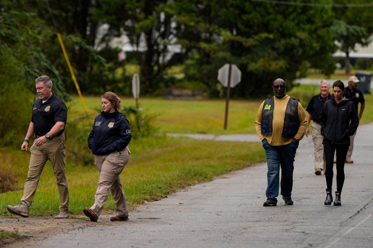 2 shot dead and dozens injured at neighborhood block party shooting in southern Georgia | iNFOnews.ca