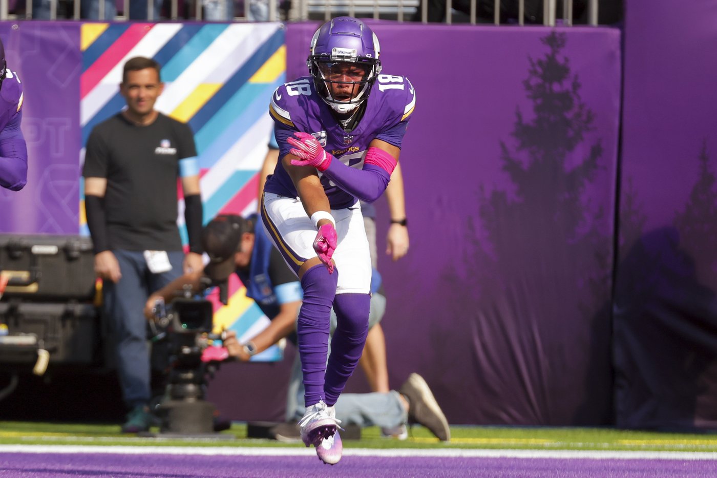 Colts-Vikings game flexed to Sunday night on Nov. 3, bumping Jaguars-Eagles | iNFOnews.ca