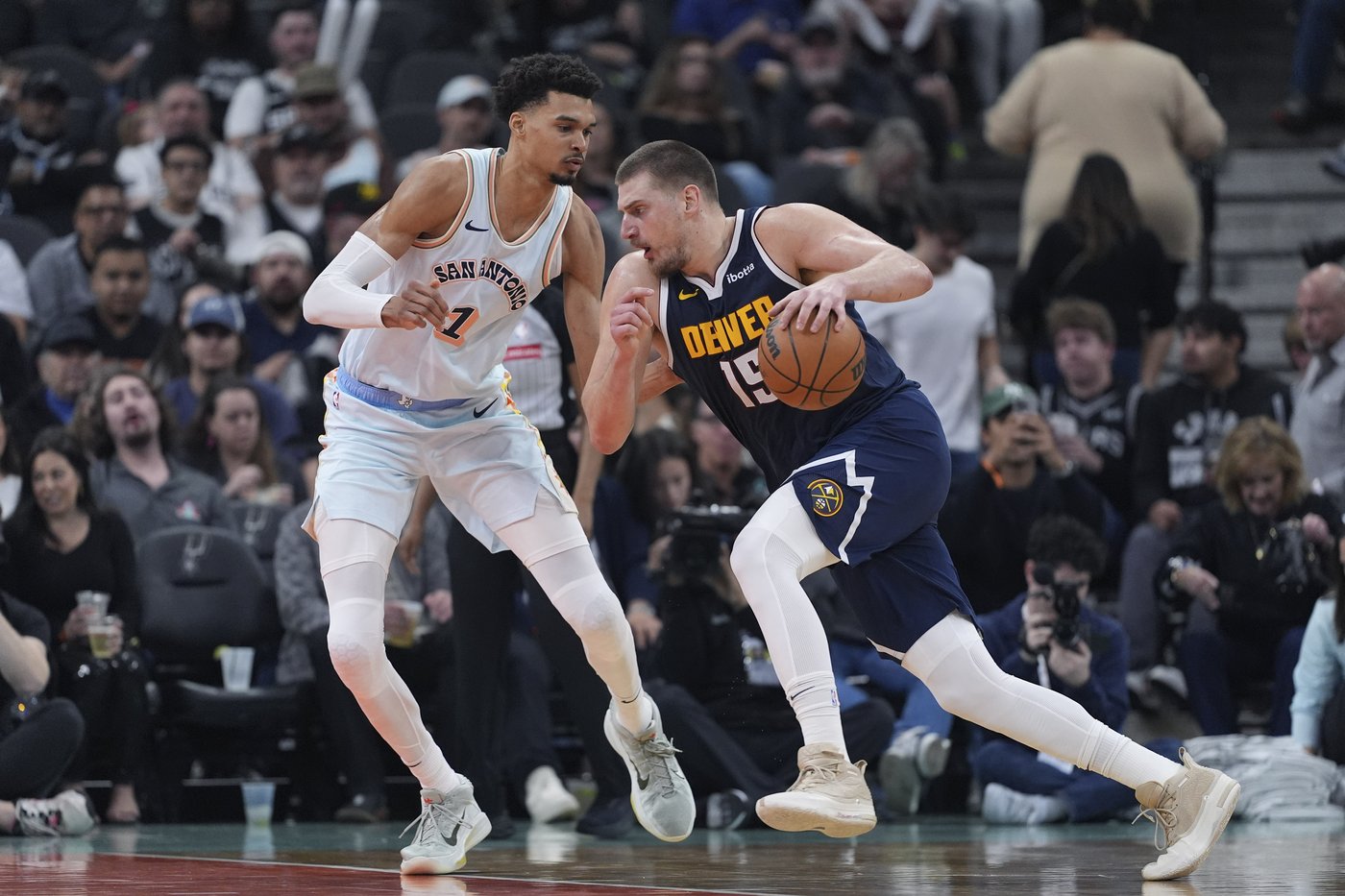 Jokic's 46 points lead Nuggets to OT victory over Spurs | iNFOnews.ca