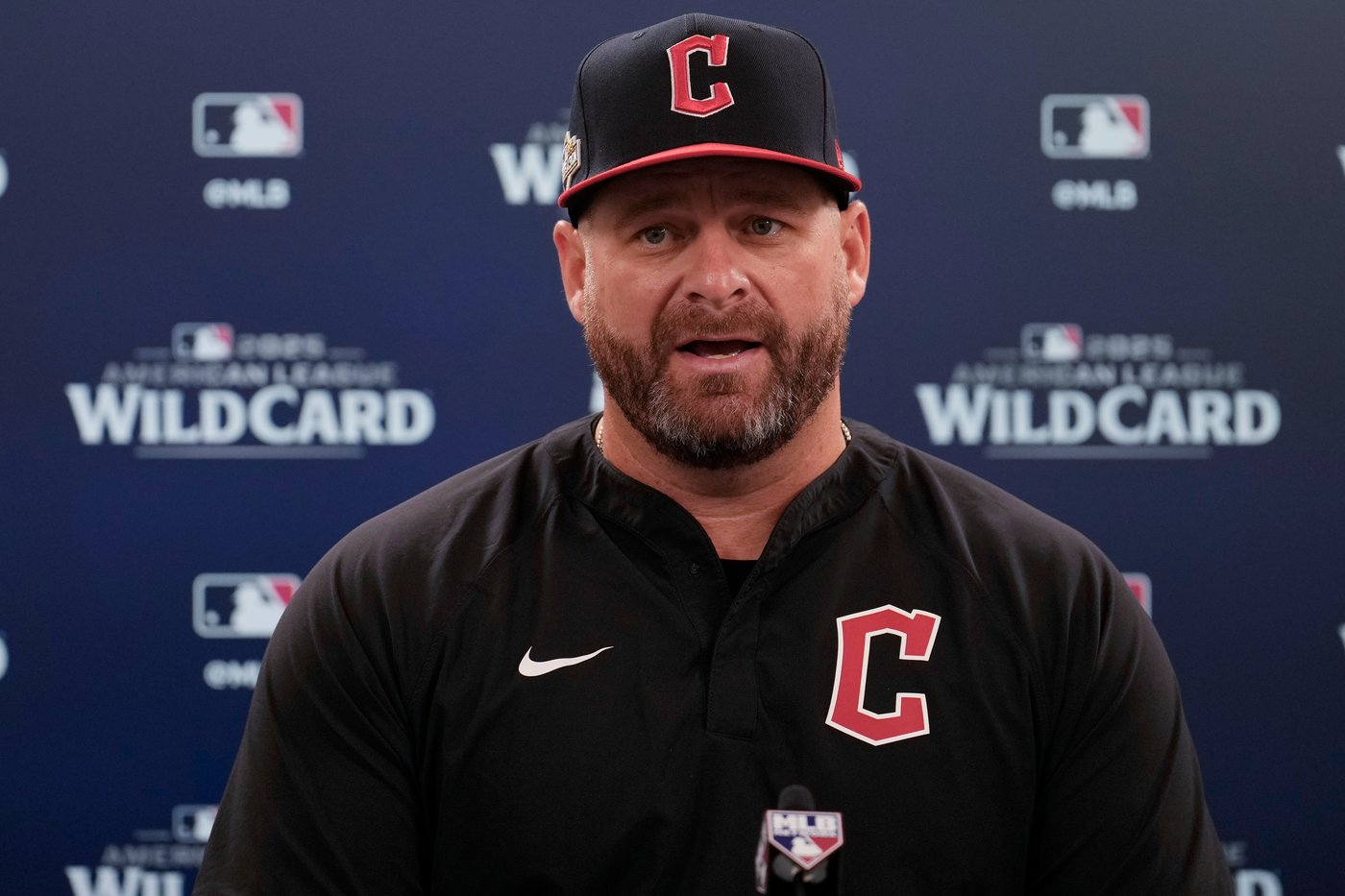 Cleveland's DeLauter drops fly ball in center on first ball in majors before making key play in 4th | iNFOnews.ca Cleveland's DeLauter drops fly ball in center on first ball in majors before making key play in 4th | iNFOnews.ca