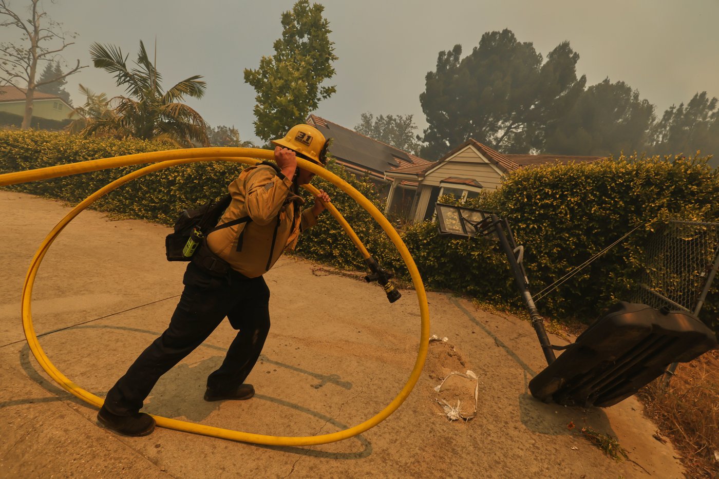Thousands ordered to evacuate as Southern California wildfire threatens homes | iNhome