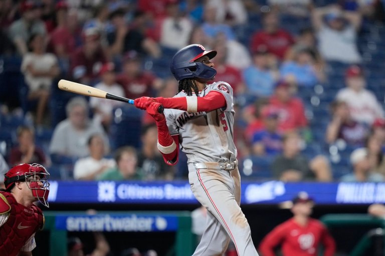 Abrams hits tiebreaking triple in 11th and pitcher Mikolas drives in run as Nats beat Phils 10-4 | iNFOnews.ca