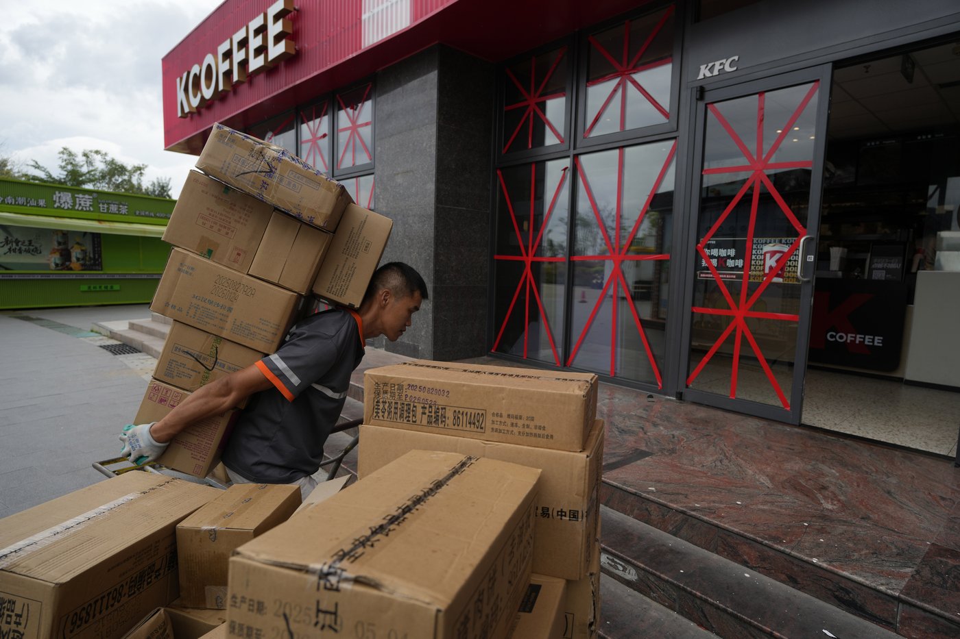 Southern China closes schools and cancels flights as Super Typhoon Ragasa nears | iNFOnews.ca Southern China closes schools and cancels flights as Super Typhoon Ragasa nears | iNFOnews.ca