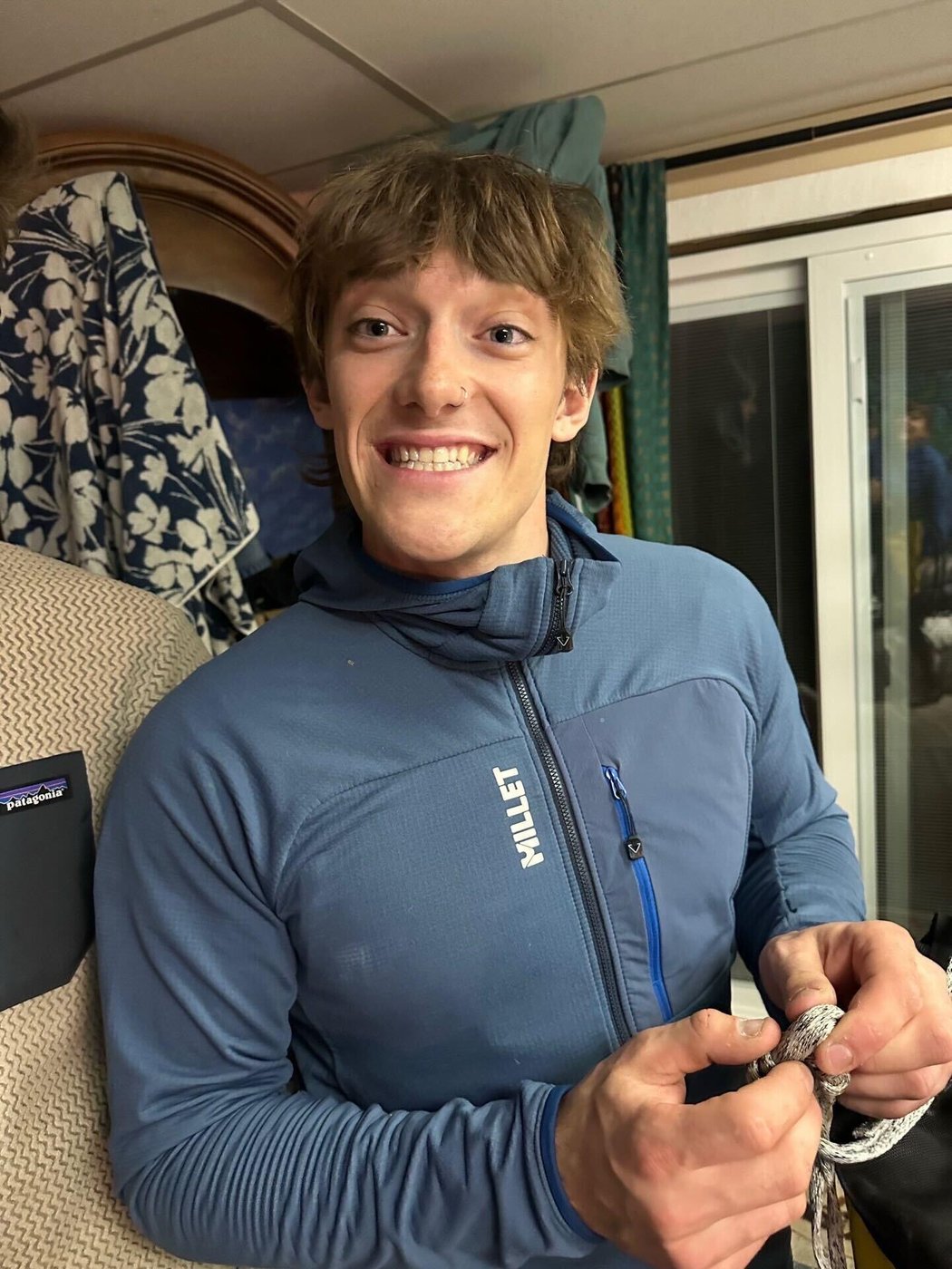 Alaskan climbing star dies in fall from Yosemite's El Capitan | iNFOnews.ca Alaskan climbing star dies in fall from Yosemite's El Capitan | iNFOnews.ca