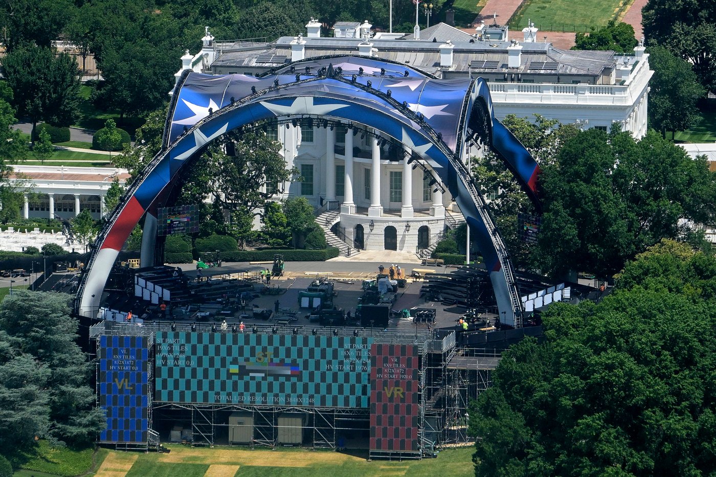 Canada's Aiemann Zahabi set for fight on White House lawn for Trump's UFC birthday | iNFOnews.ca Canada's Aiemann Zahabi set for fight on White House lawn for Trump's UFC birthday | iNFOnews.ca