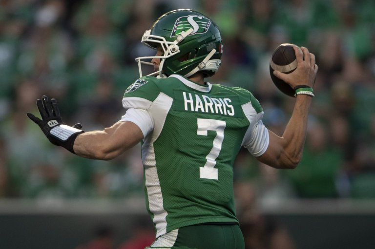 Ticats coach Milanovich not surprised by Roughriders QB Harris's success at 40 | iNFOnews.ca