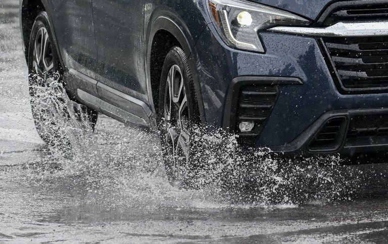 Several Quebec rivers under flood watch as Montreal activates response plan | iNFOnews.ca