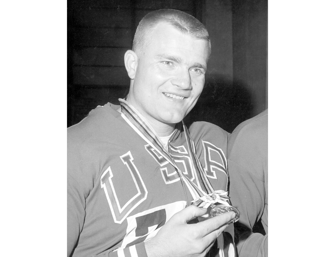 Dallas Long, who won 2 Olympic medals while dominating the shot put in the 1960s, has died at 84 | iNFOnews.ca