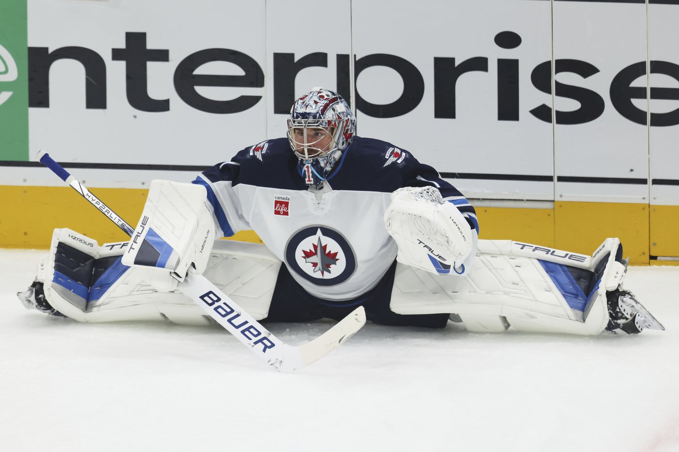 Winnipeg Jets goalie Eric Comrie to tee it up at Manitoba Open later this month | iNFOnews.ca