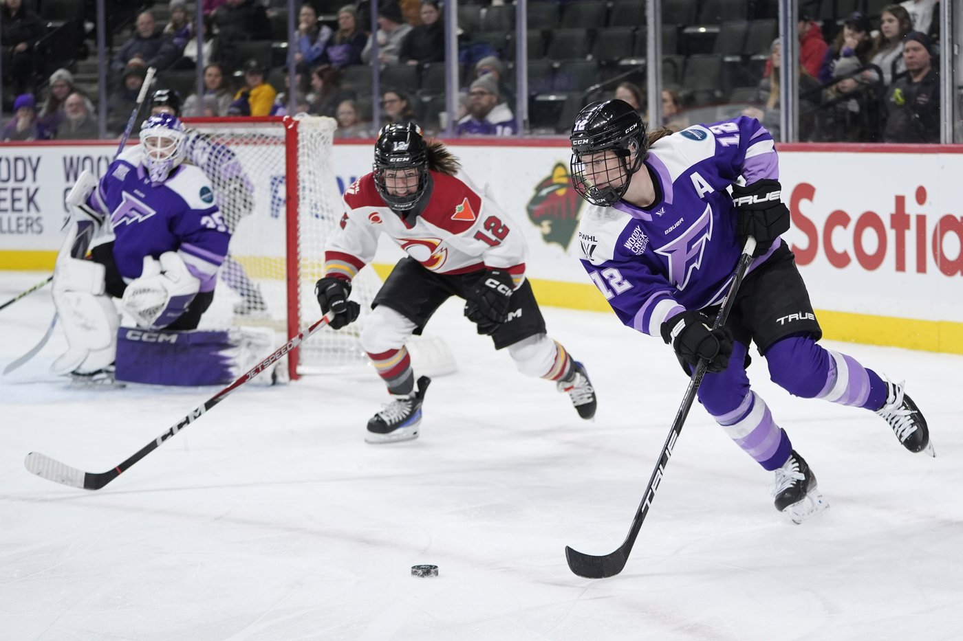 Brianne Jenner scores first PWHL goal as Charge beat the Frost 1-0 | iNFOnews.ca