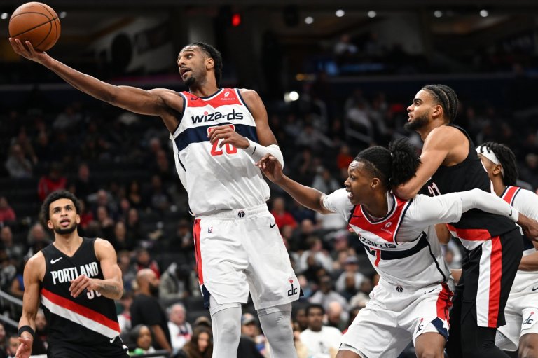 In a battle of young big men, Alex Sarr helps the Wizards snap a pair of lengthy losing streaks | iNFOnews.ca