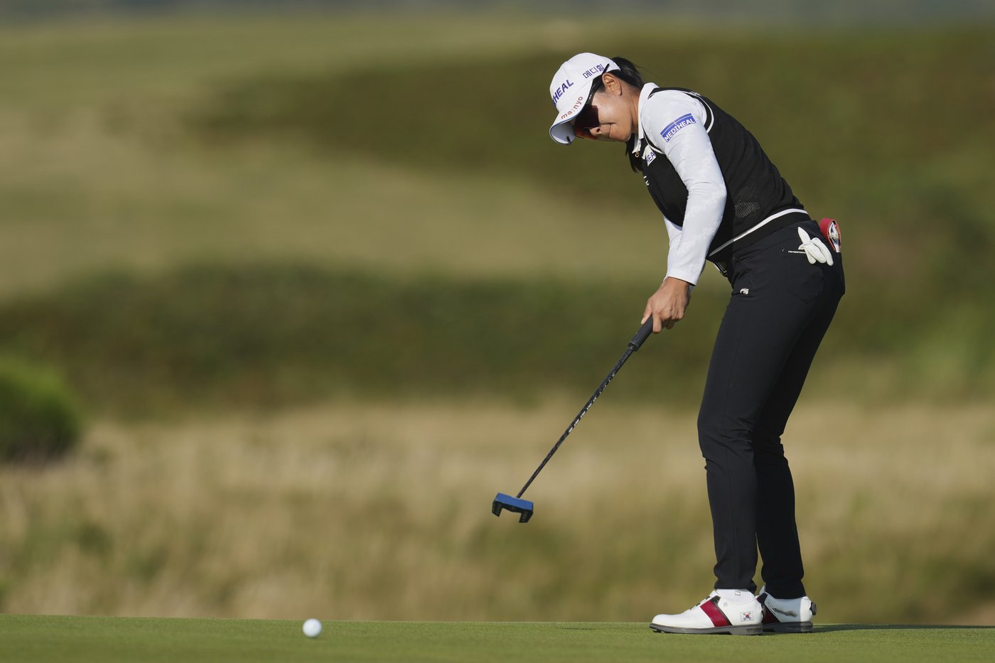 Yamashita struggles as Women's British Open lead shrinks to 1 shot over Kim | iNFOnews.ca