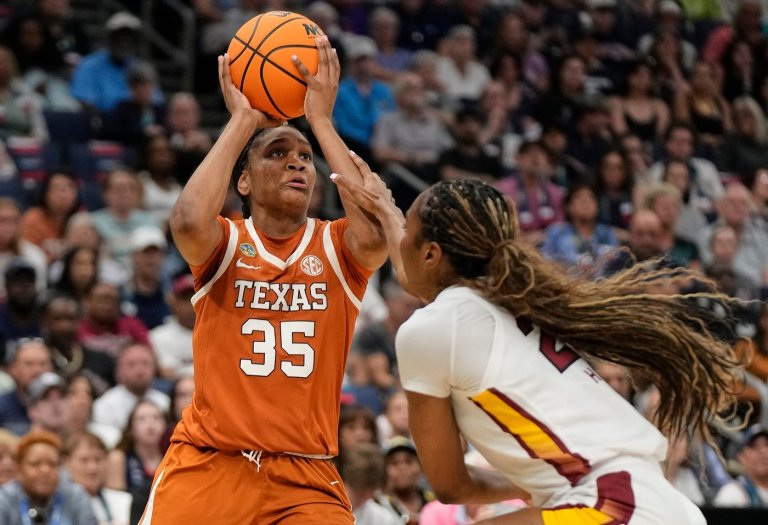 South Carolina picked to repeat as SEC champions, Texas' Madison Booker is Preseason Player of Year | iNFOnews.ca