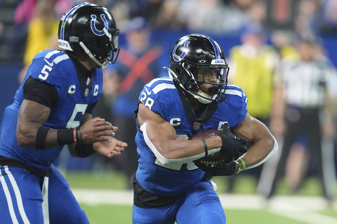 Young QBs Anthony Richardson, Drake Maye bring new look to Colts-Pats rivalry | iNFOnews.ca