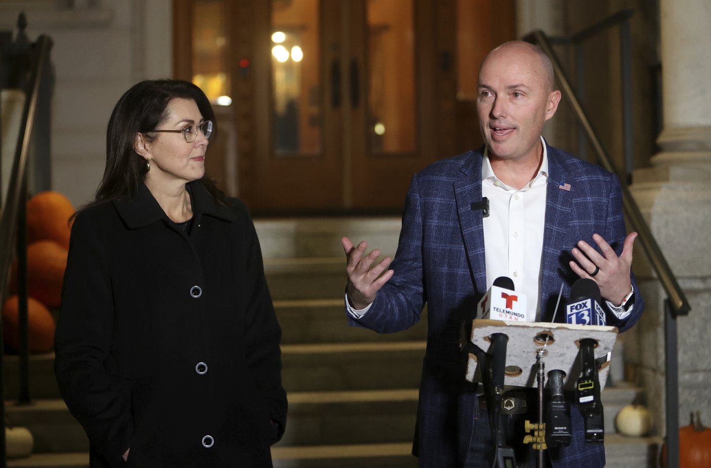 Utah's Republican Gov. Spencer Cox wins reelection after unexpectedly endorsing Donald Trump | iNFOnews.ca Utah's Republican Gov. Spencer Cox wins reelection after unexpectedly endorsing Donald Trump | iNFOnews.ca
