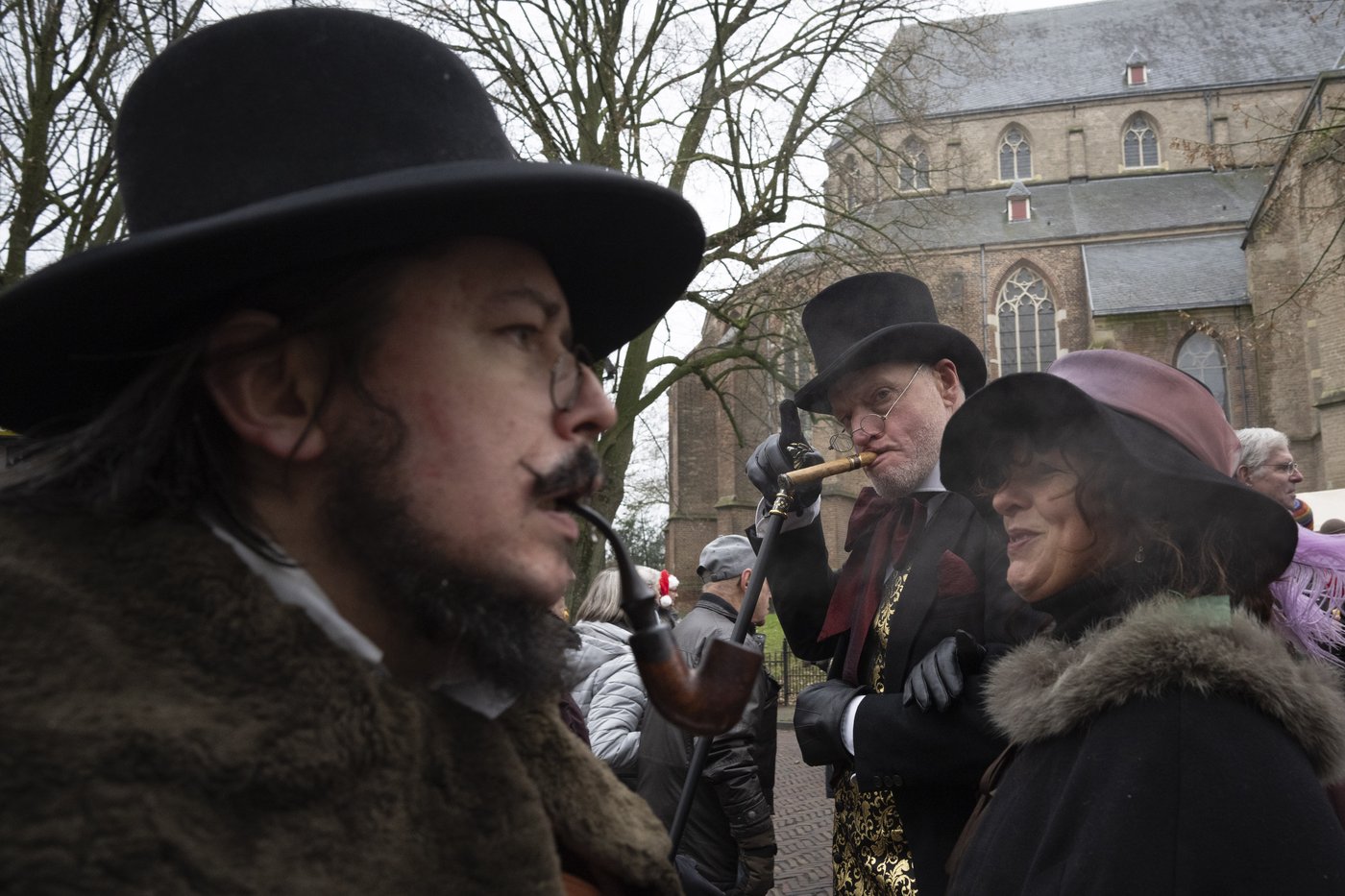Charles Dickens' characters come alive in a Dutch town enamored with the English author | iNFOnews.ca