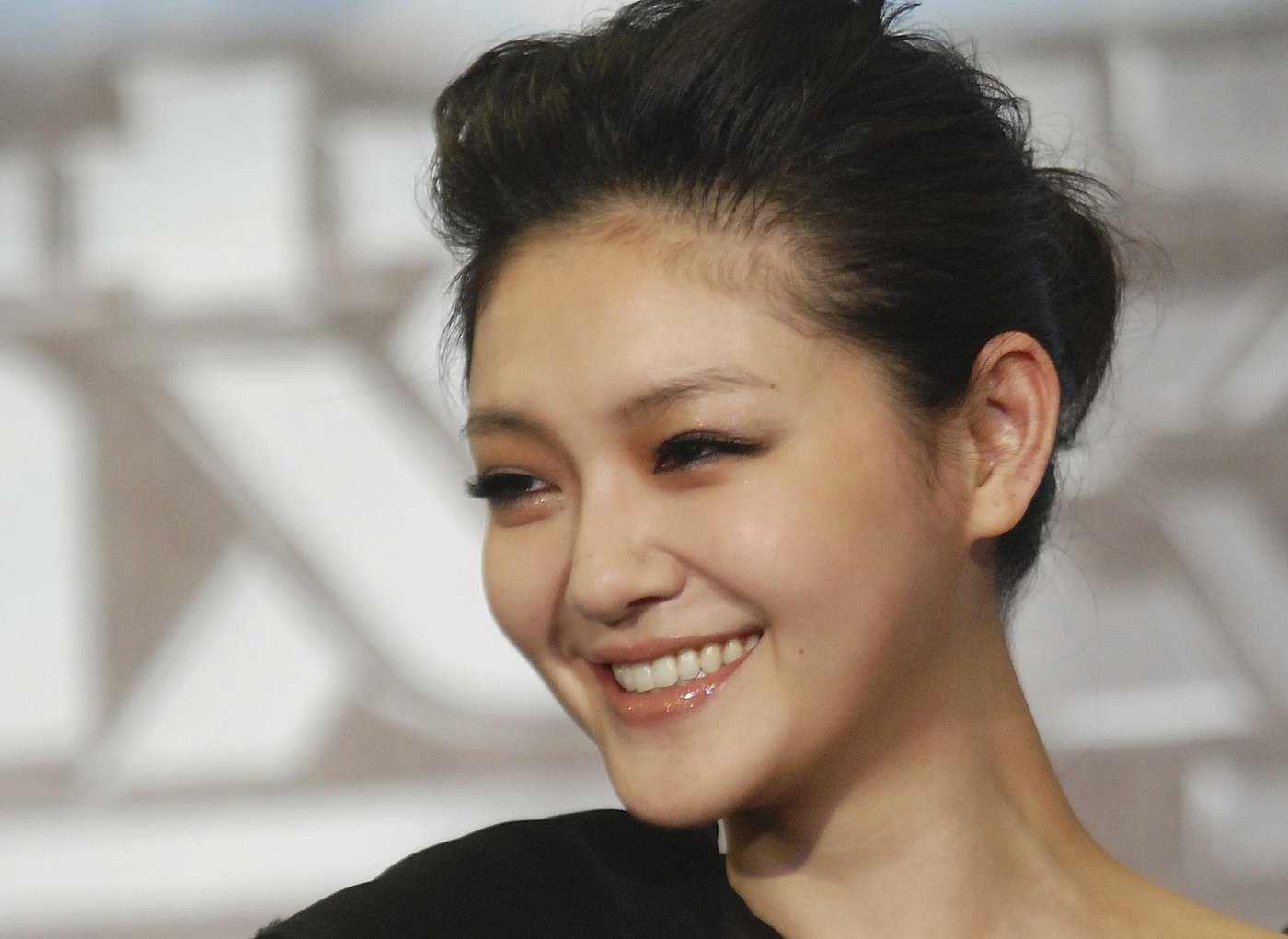 Taiwanese actress Barbie Hsu, star of the popular drama 'Meteor Garden,' dies at age 48 | iNFOnews.ca Taiwanese actress Barbie Hsu, star of the popular drama 'Meteor Garden,' dies at age 48 | iNFOnews.ca