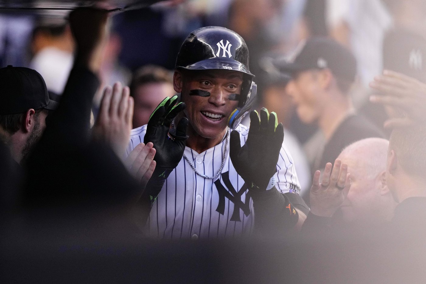 Judge homers, Stanton goes 4 for 5 with a homer, as Yankees rout Twins 9-1 | iNFOnews.ca