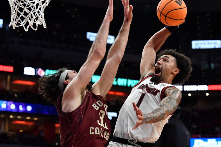 No. 20 Louisville beats Boston College 75-62 as ex-G League player London Johnson is made available | iNFOnews.ca