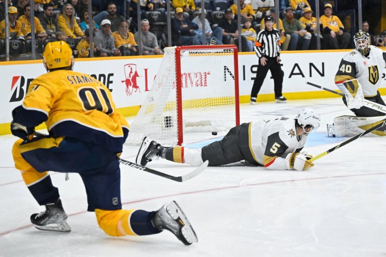 Stamkos' 3-point game powers the Predators to a 4-1 win over the Golden Knights. | iNFOnews.ca