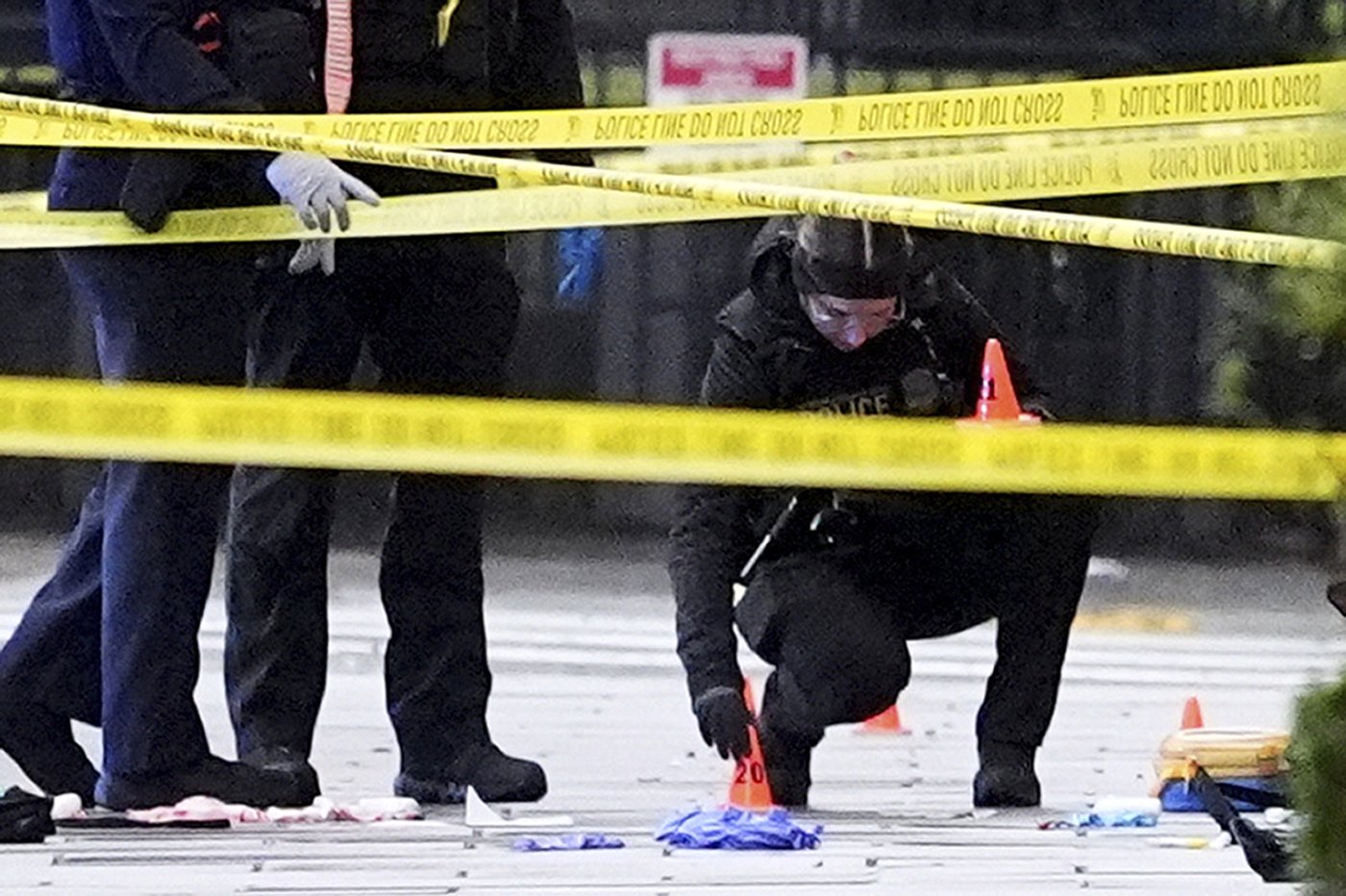 Photos of a shooting near the White House in Washington | iNFOnews.ca