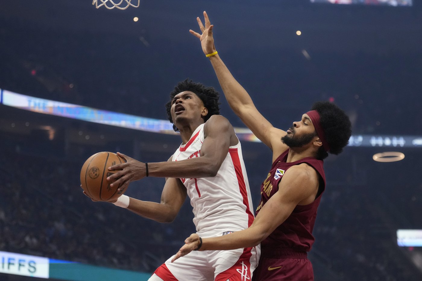 Thompson has triple-double as Rockets beat East-leading Cavaliers for second time in week, 135-131 | iNFOnews.ca Thompson has triple-double as Rockets beat East-leading Cavaliers for second time in week, 135-131 | iNFOnews.ca