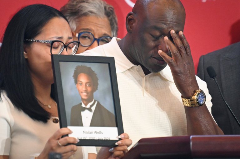 Attorney for Nolan Wells' family says experts to review a boat distress call from day he disappeared | iNFOnews.ca