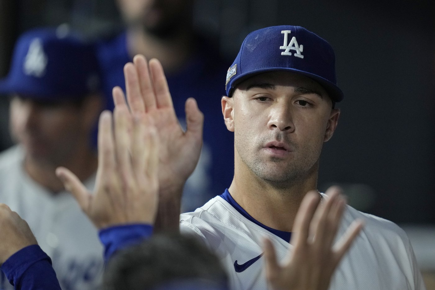 Dodgers manager Roberts says it's 'bothersome' that Machado seemed to throw ball at him in dugout | iNFOnews.ca Dodgers manager Roberts says it's 'bothersome' that Machado seemed to throw ball at him in dugout | iNFOnews.ca