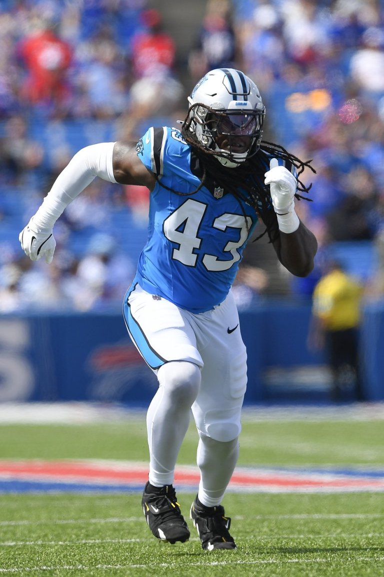 Ottawa Redblacks sign Canadian Luiji Vilain to three-year deal | iNFOnews.ca