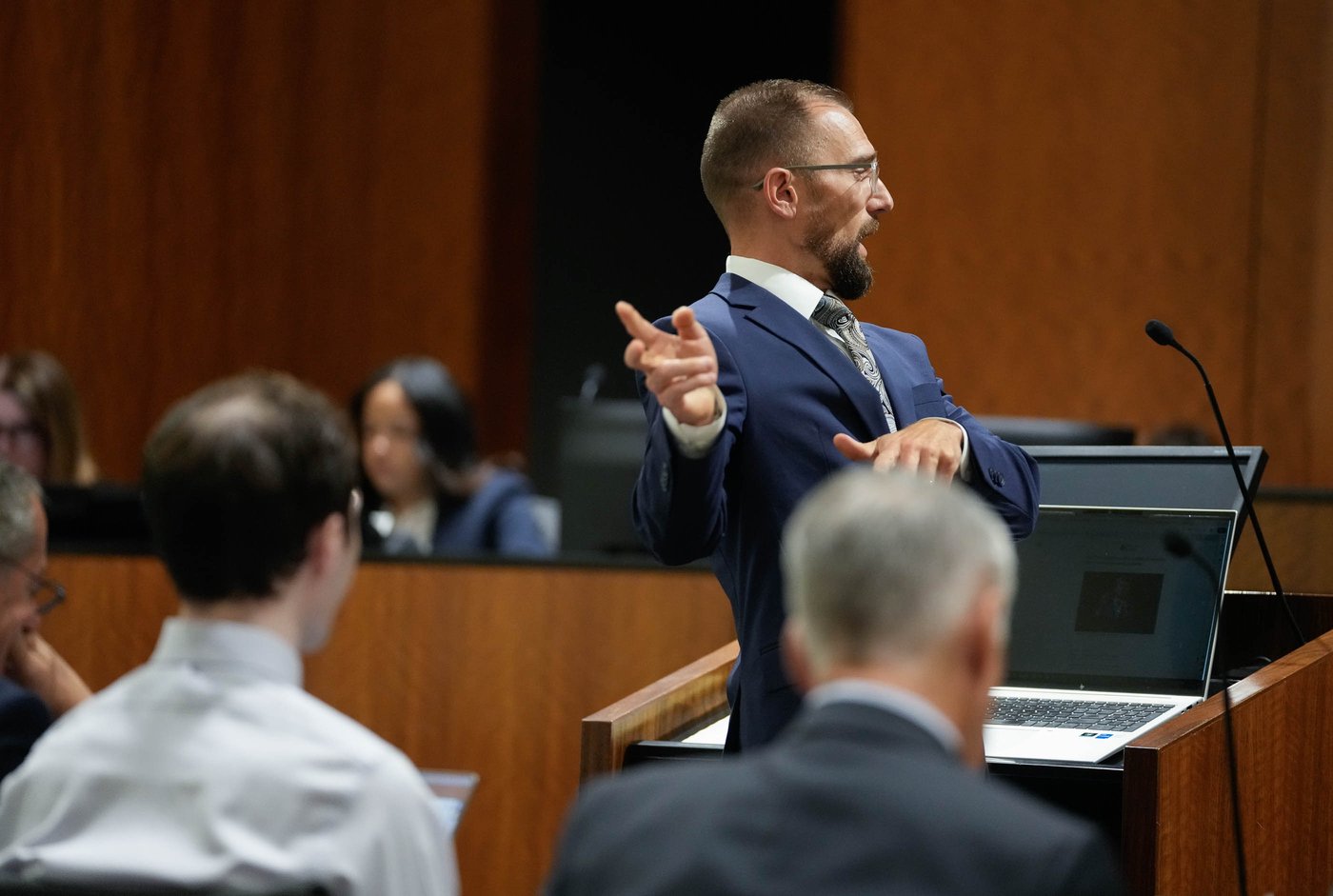 Lawyers for man accused of killing Charlie Kirk try to block prosecutors from seeking death penalty | iNFOnews.ca