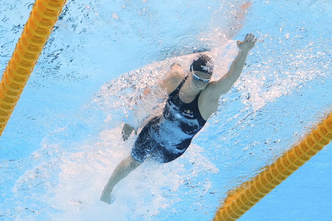 Canada's McIntosh wins second gold at world swimming championships | iNFOnews.ca