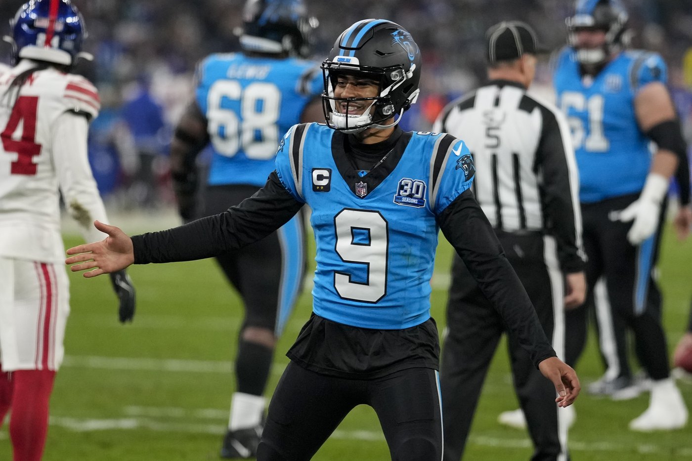 Bryce Young beginning to show signs of confidence, growth in leading Panthers to back-to-back wins | iNFOnews.ca Bryce Young beginning to show signs of confidence, growth in leading Panthers to back-to-back wins | iNFOnews.ca