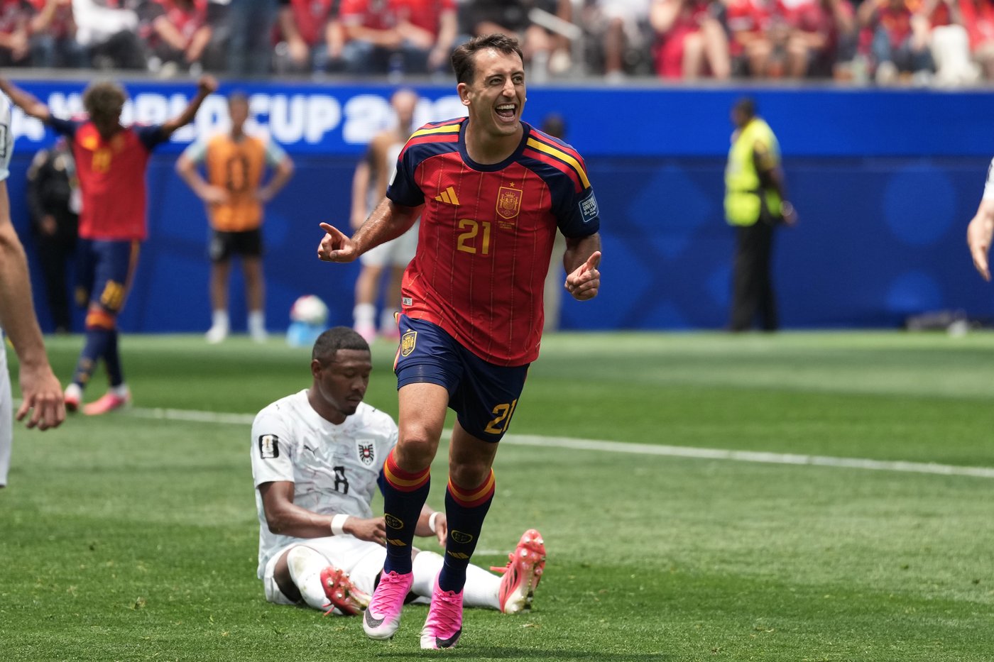 Mikel Oyarzabal's 2 goals send dominant Spain past Austria 3-0 and into round of 16 at the World Cup | iNFOnews.ca Mikel Oyarzabal's 2 goals send dominant Spain past Austria 3-0 and into round of 16 at the World Cup | iNFOnews.ca