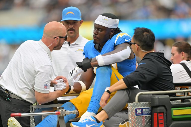 A knee injury sends David Njoku to IR as the Chargers juggle a growing injury list | iNFOnews.ca