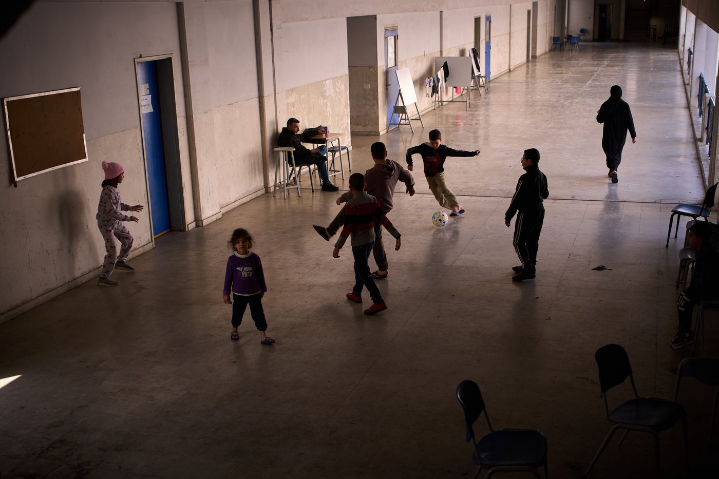 Photos show displaced Lebanese sheltering in Beirut as the war escalates | iNFOnews.ca
