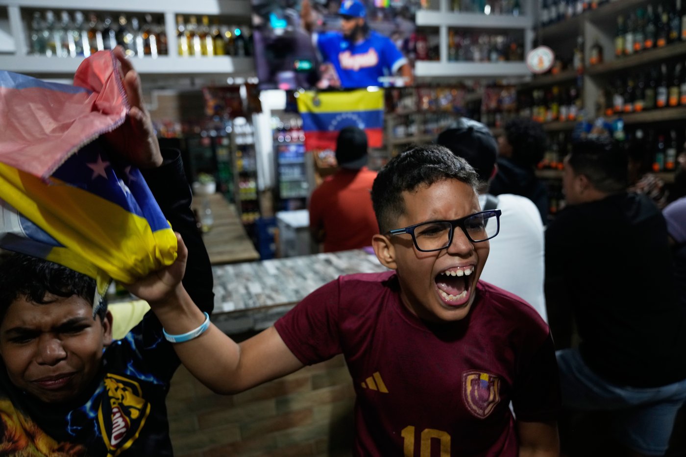 In Miami for the WBC final, Venezuelan fans had plenty to celebrate as their team won the title | iNFOnews.ca In Miami for the WBC final, Venezuelan fans had plenty to celebrate as their team won the title | iNFOnews.ca