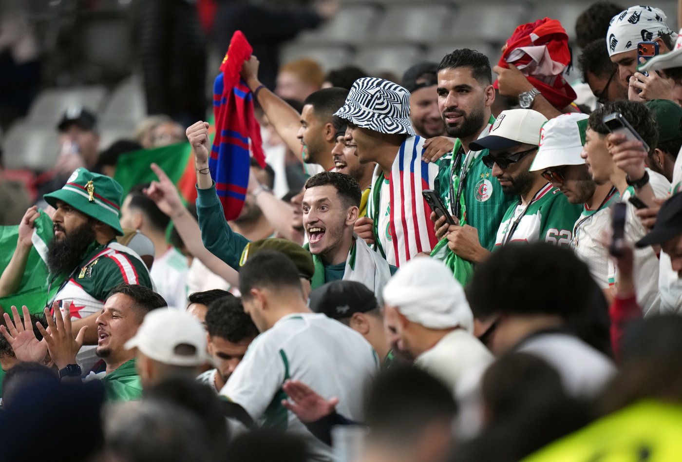 Switzerland defeat Algeria 2-0 in B.C. as Vancouver eyes its final World Cup match | iNFOnews.ca Switzerland defeat Algeria 2-0 in B.C. as Vancouver eyes its final World Cup match | iNFOnews.ca