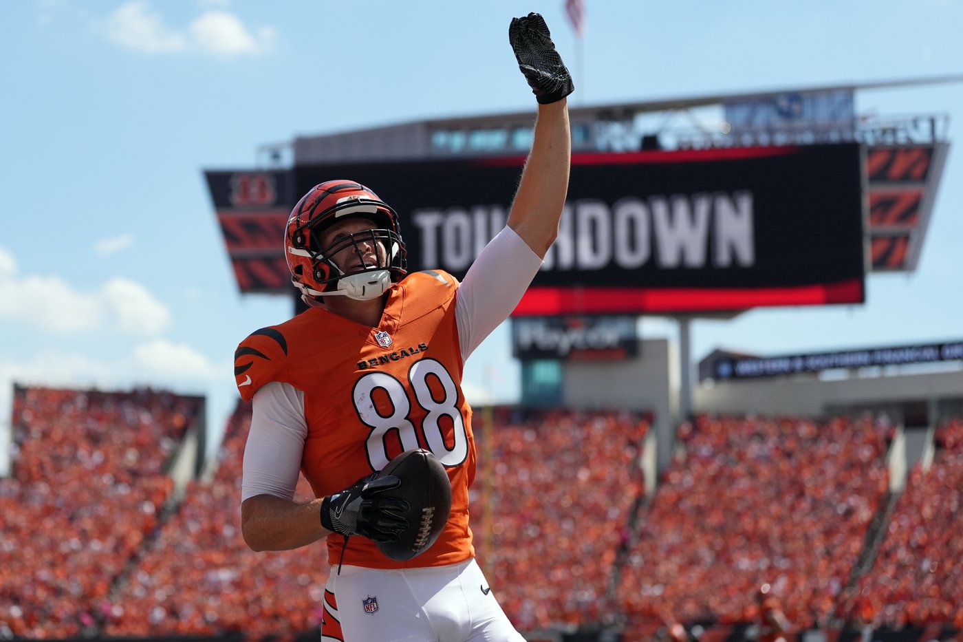 Bengals force 4 turnovers, Burrow throws for TD in 33-27 win over the Buccaneers | iNFOnews.ca Bengals force 4 turnovers, Burrow throws for TD in 33-27 win over the Buccaneers | iNFOnews.ca